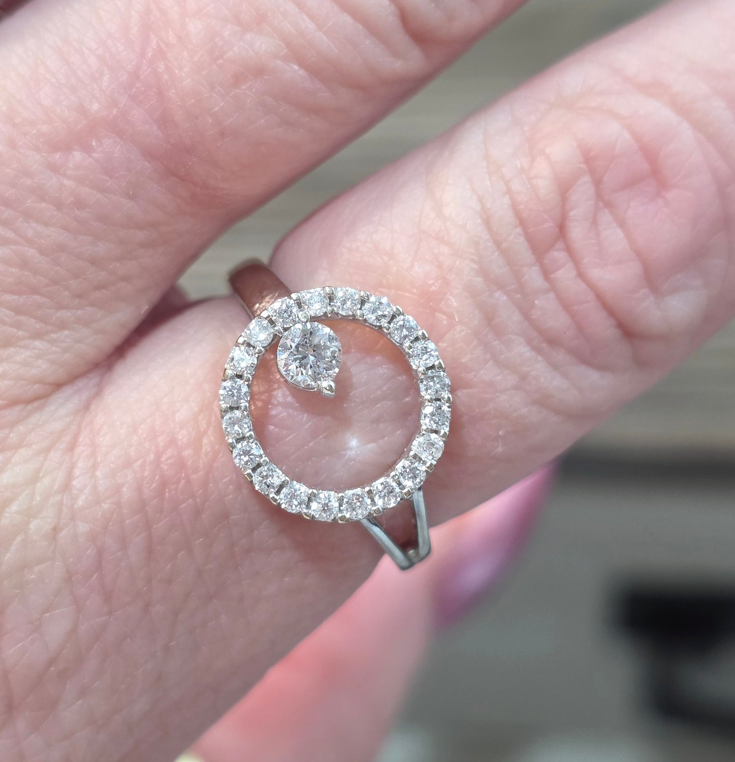 Alwand Vahan 14k White Gold .56ctw Diamond Circle Ring