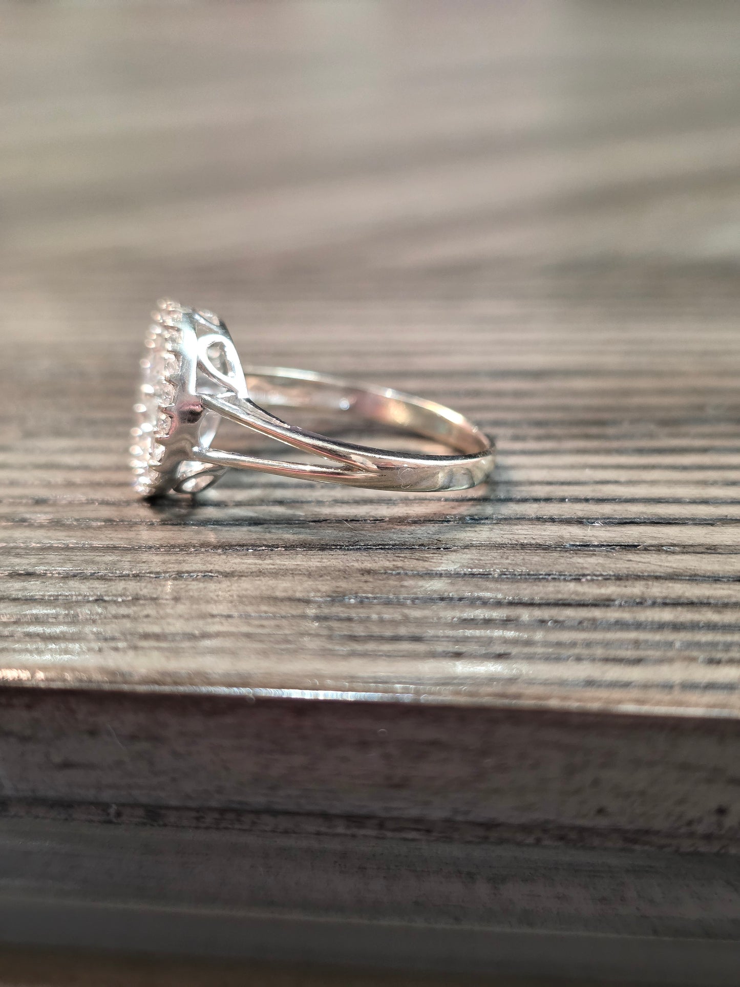 Alwand Vahan 14k White Gold .56ctw Diamond Circle Ring