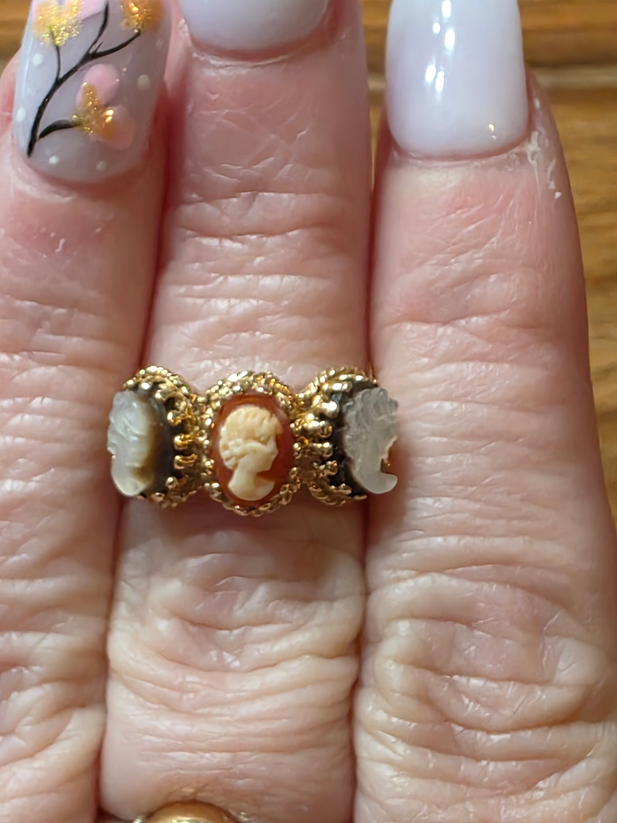 Vintage 14k Yellow Gold Triple Cameo Shell Ring, Size 6.75