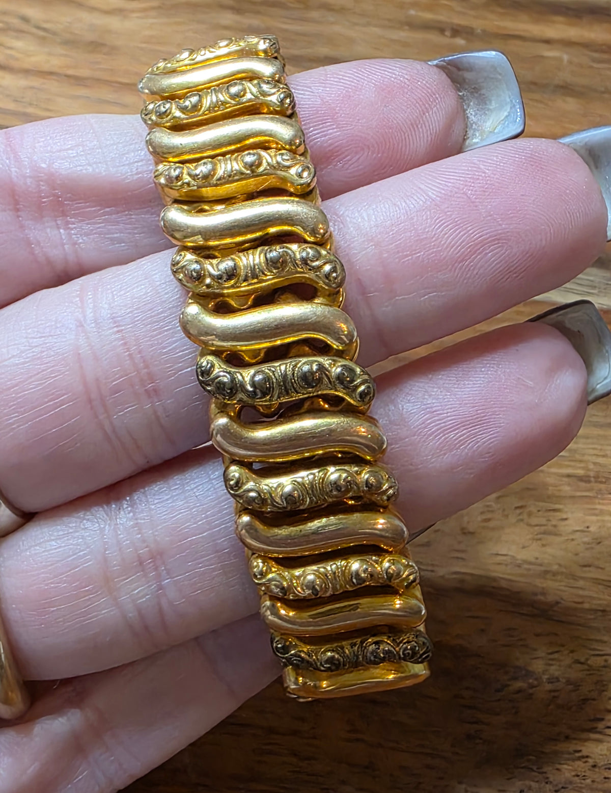 Antique Gold Filled Half Solid Sweetheart Expansion Bracelet Carmen D.F.B. Co