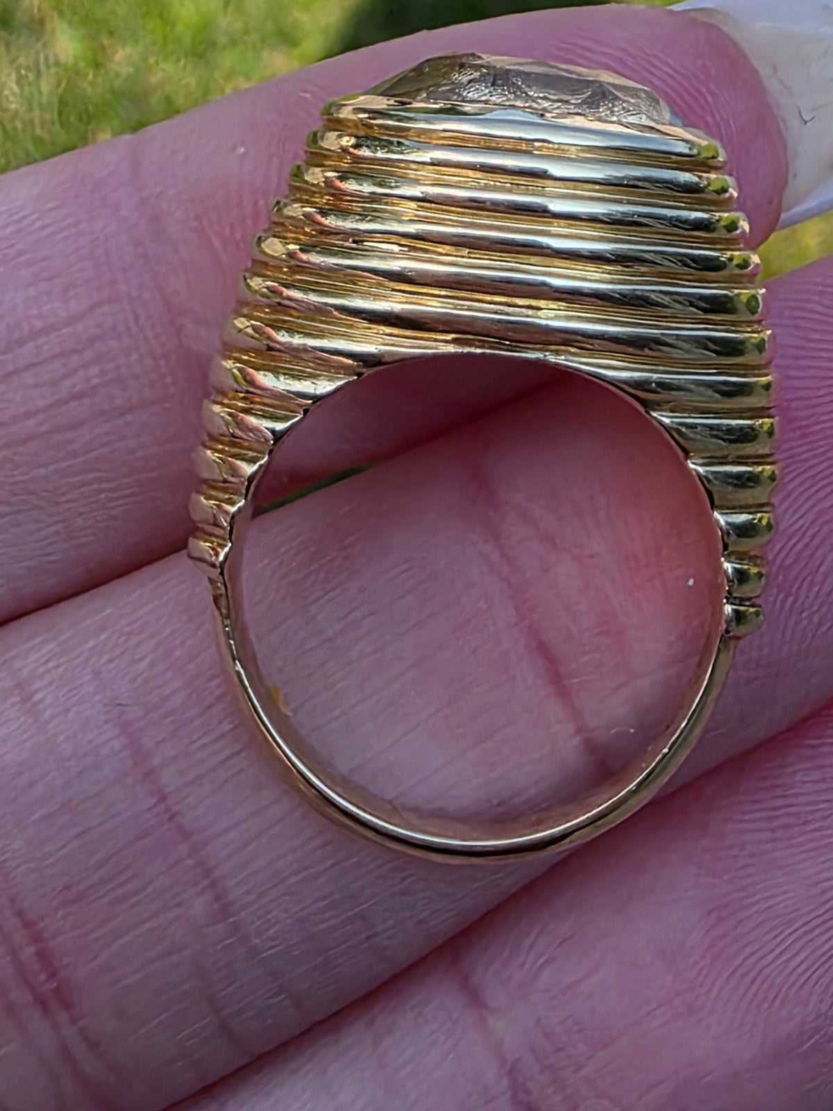 Auroro 14k Yellow Gold Moonstone Ribbed Cocktail Ring 19.2g Heavy Chunky Dome