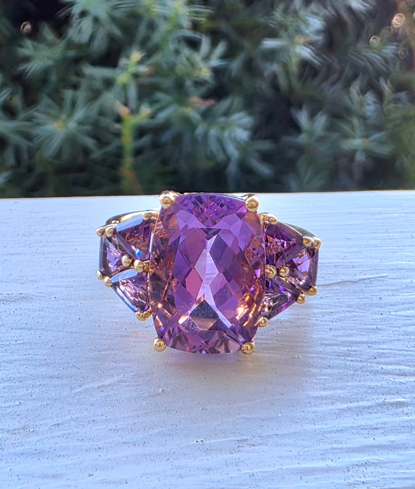 10k Yellow Gold Amethyst Cocktail Ring