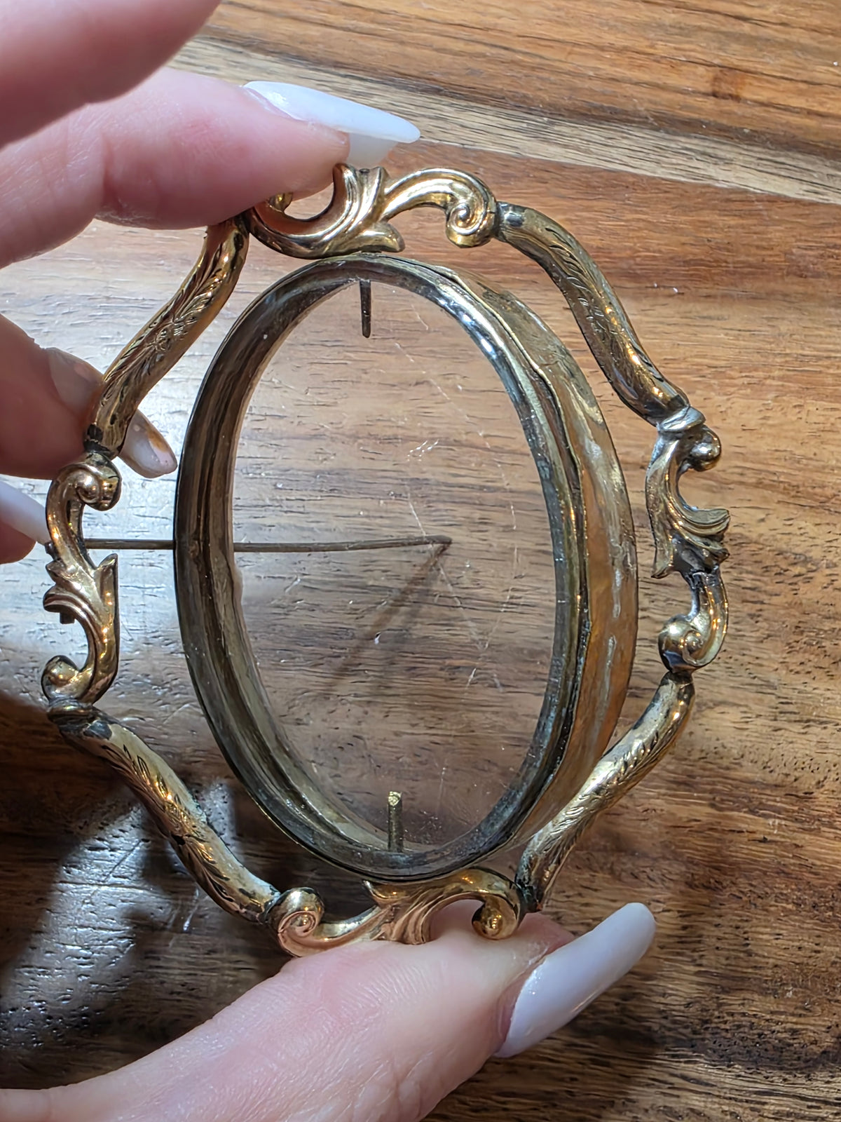 Antique Victorian Gold-Filled Swivel Locket Brooch Frame c. 1880s