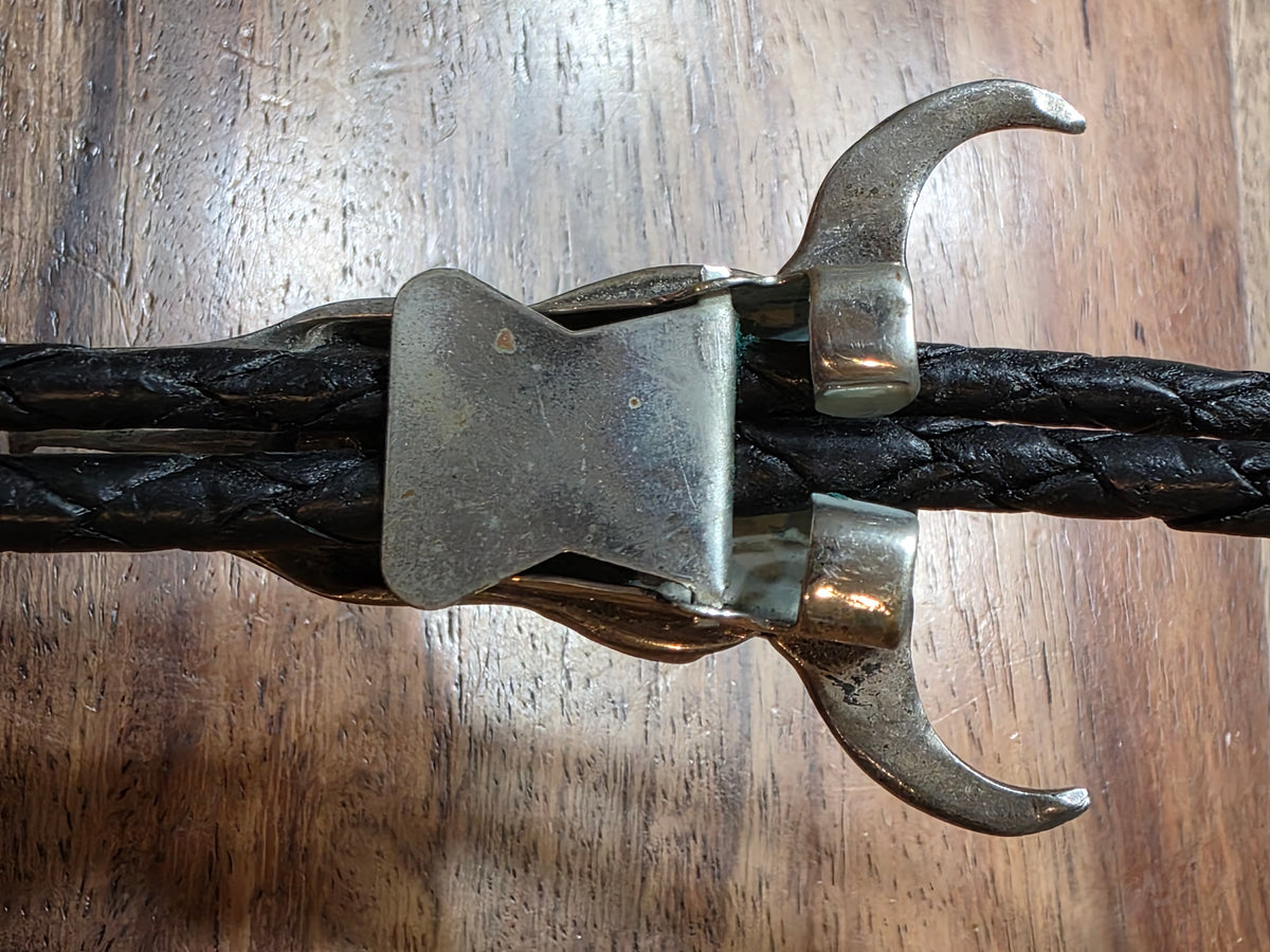 Vintage Southwestern Sterling 925 Highly Detailed Steer Skull Bolo Tie Necklace