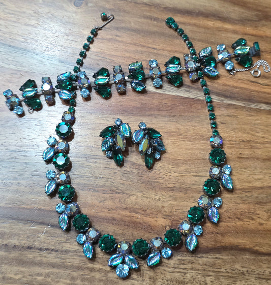 Vintage REGENCY Signed Green Molded Glass Leaf Rhinestone Necklace Bracelet Earring