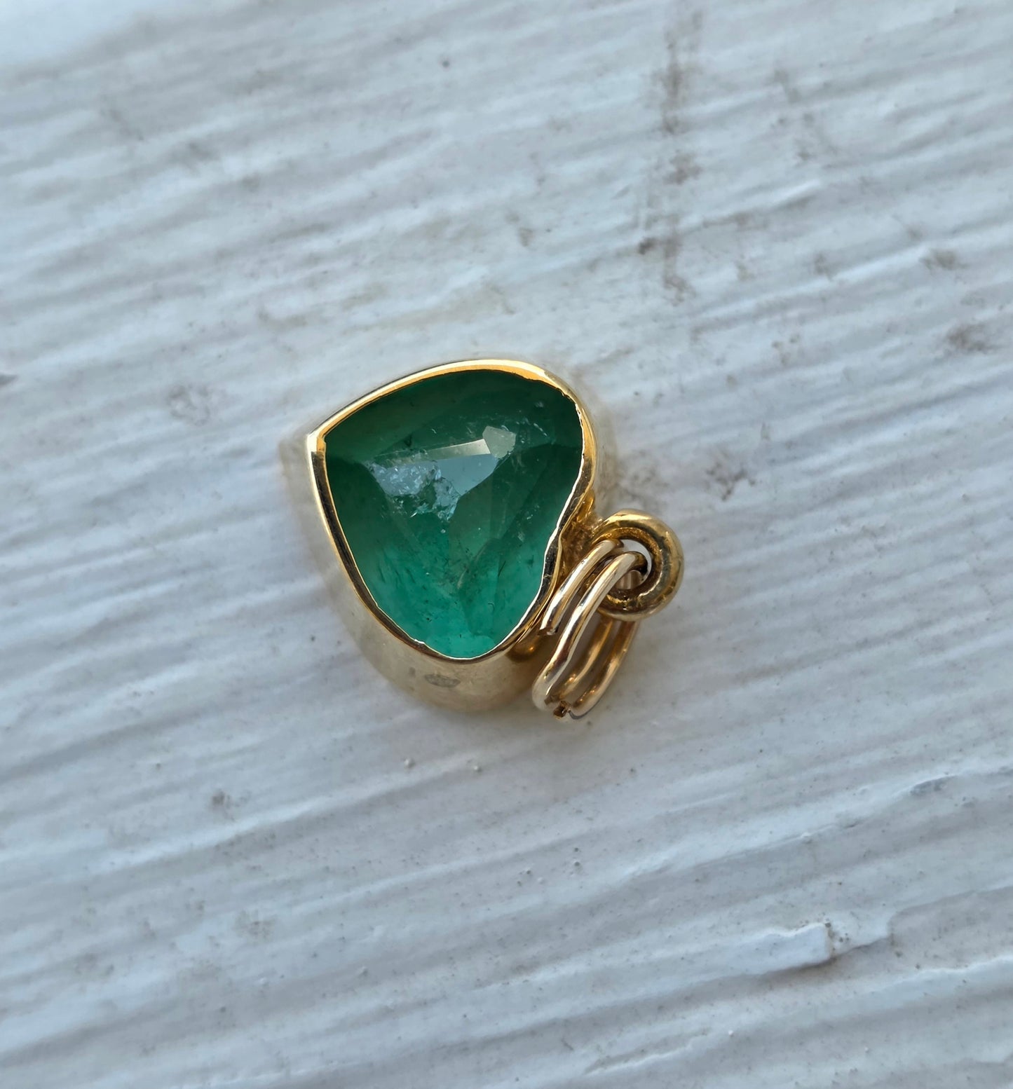 Columbian Emerald Bezel Heart Pendant, 14k