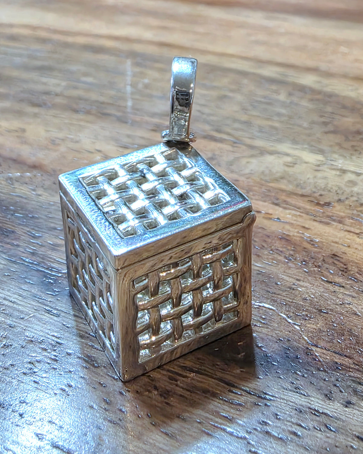 Marla Aaron Sterling Silver "All Screen Box" Fragrance Pendant