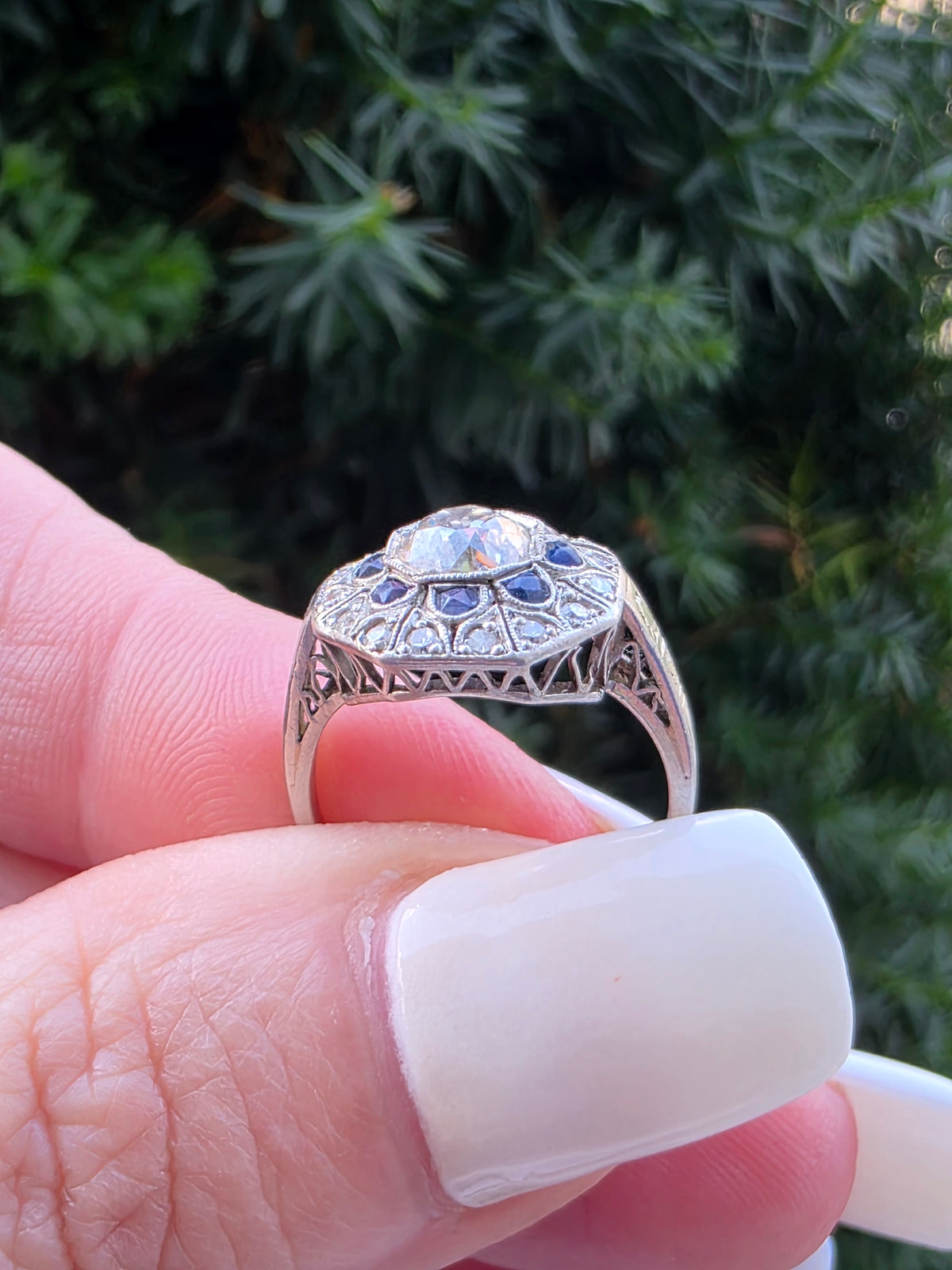 Art Deco Platinum Old Mine Cut Diamond & Sapphire Filigree Ring