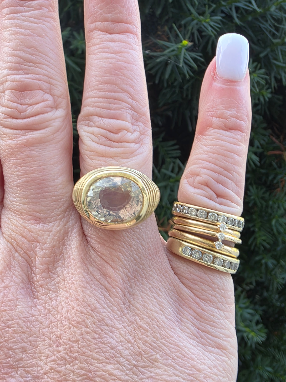 Auroro 14k Yellow Gold Moonstone Ribbed Cocktail Ring 19.2g Heavy Chunky Dome