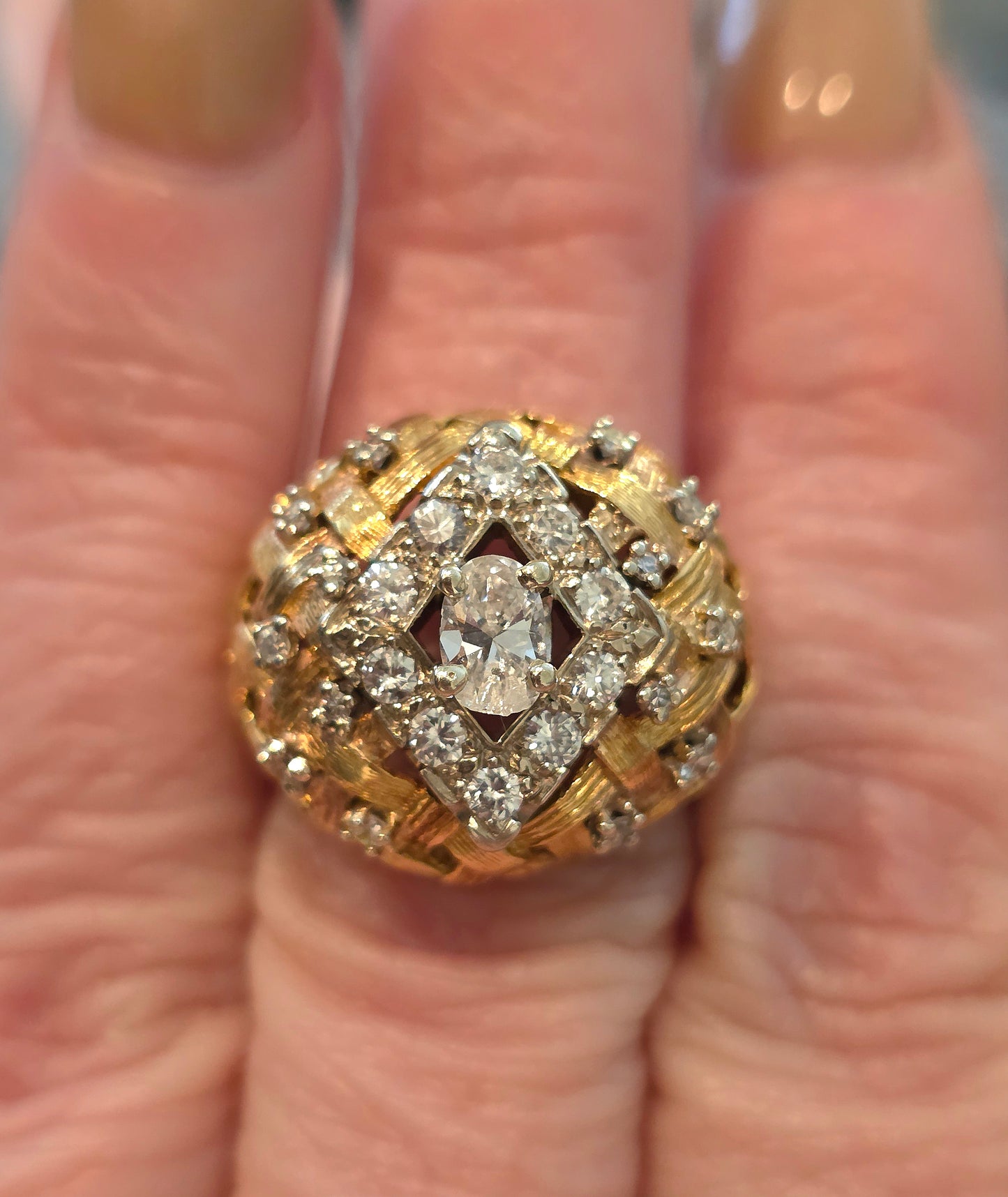 Vintage 18k Basket Weave Bombe Diamond Ring