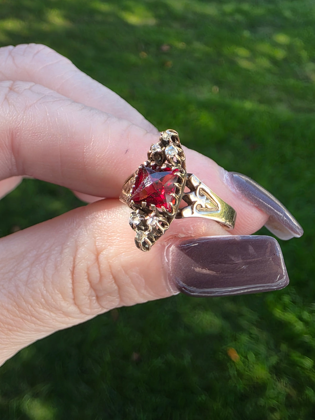 Antique Victorian 8K Gold Bohemian Garnet Rose Cut Diamond Ring, Size 7
