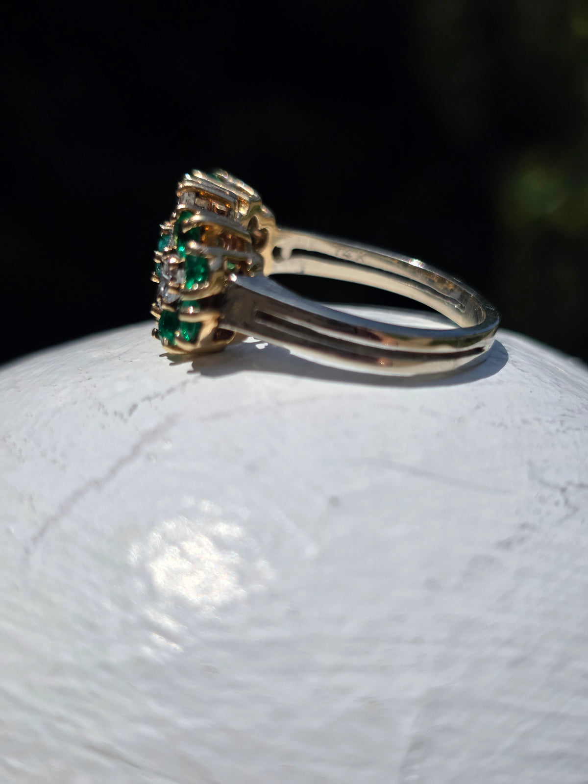 Vintage 14k Yellow And White Gold Emerald & Diamond Flower Ring