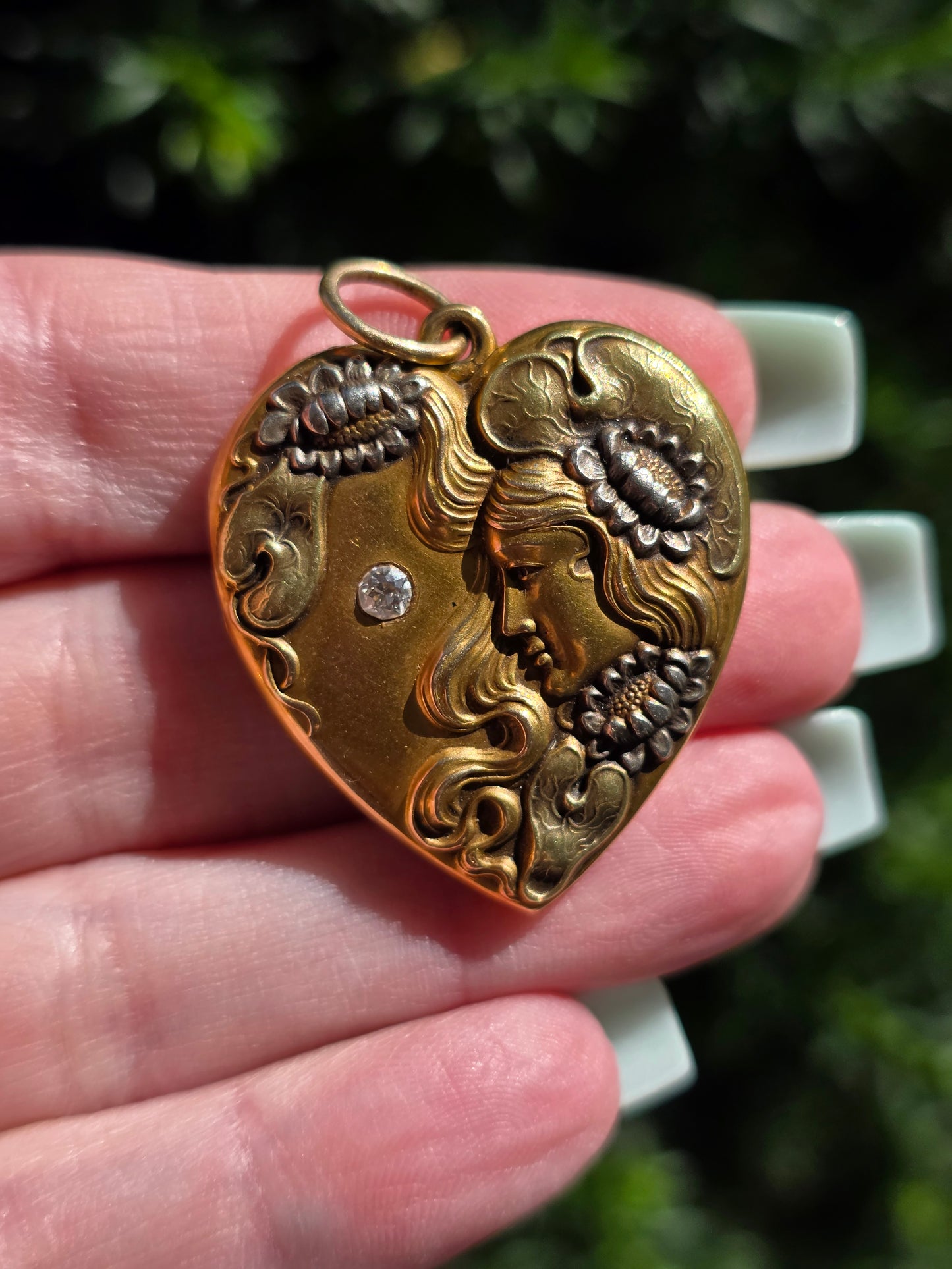 Antique 14k Gold Diamond Lady Heart Locket