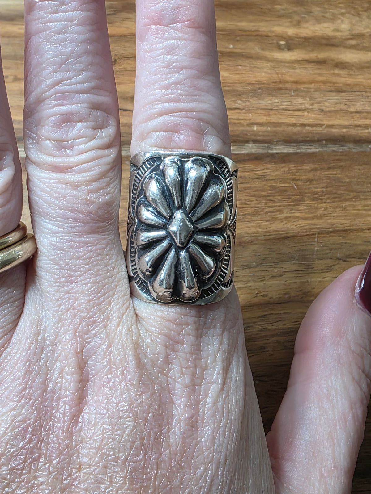 Navajo Sterling Silver Repousse Concho Ring Wide Band Hand Stamped T Or C Yazzie