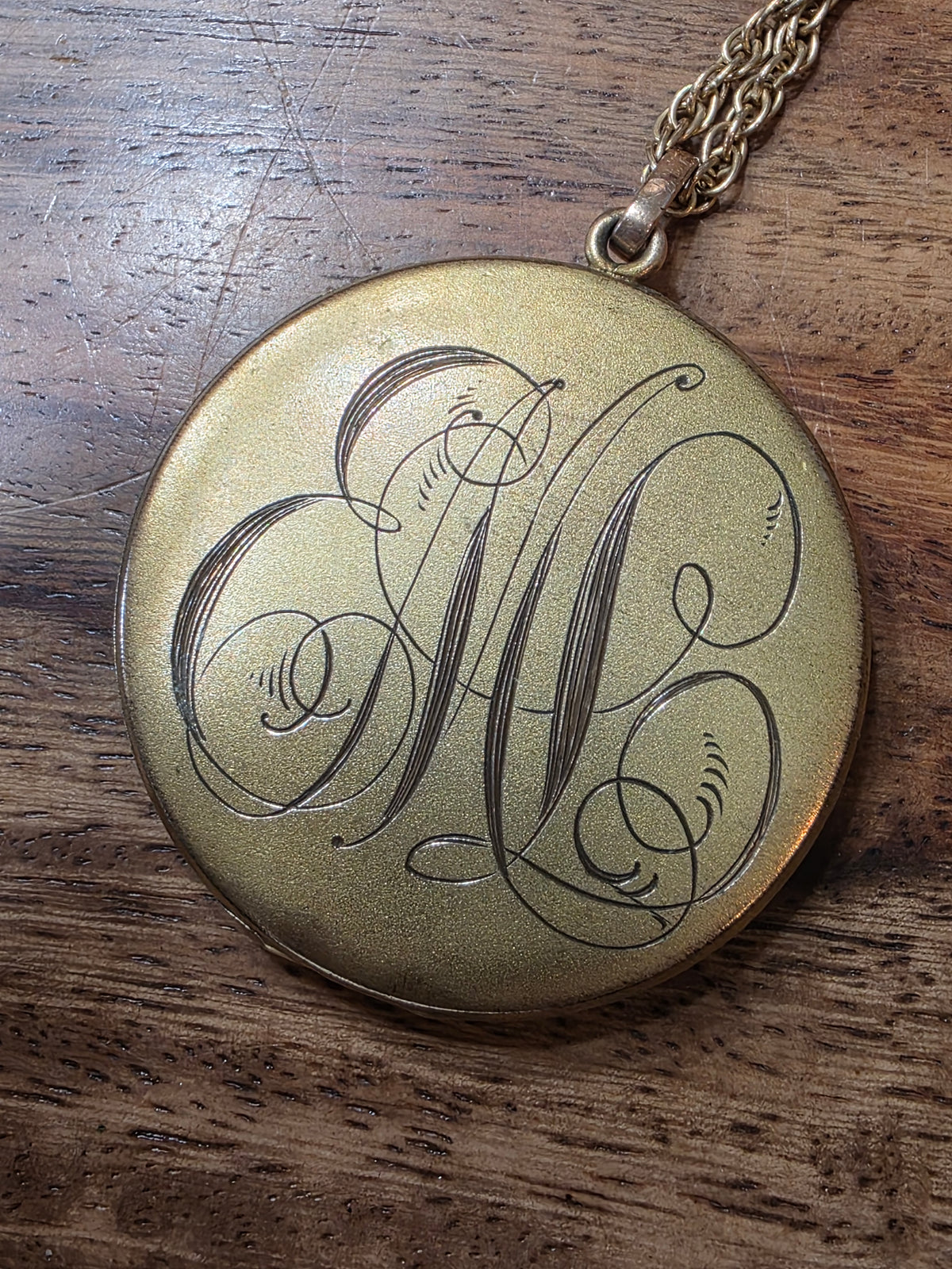 Antique Art NouveauGold Filled Large Round Locket Pendant Necklace Early 1900s