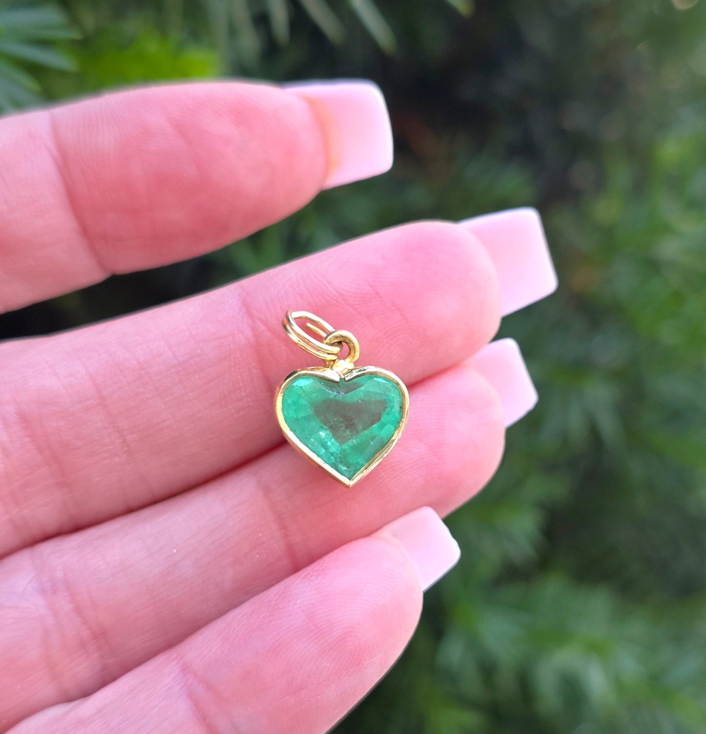 Columbian Emerald Bezel Heart Pendant, 14k