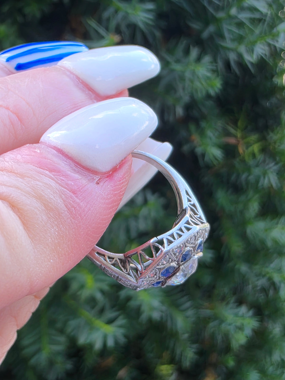 Art Deco Platinum Old Mine Cut Diamond & Sapphire Filigree Ring