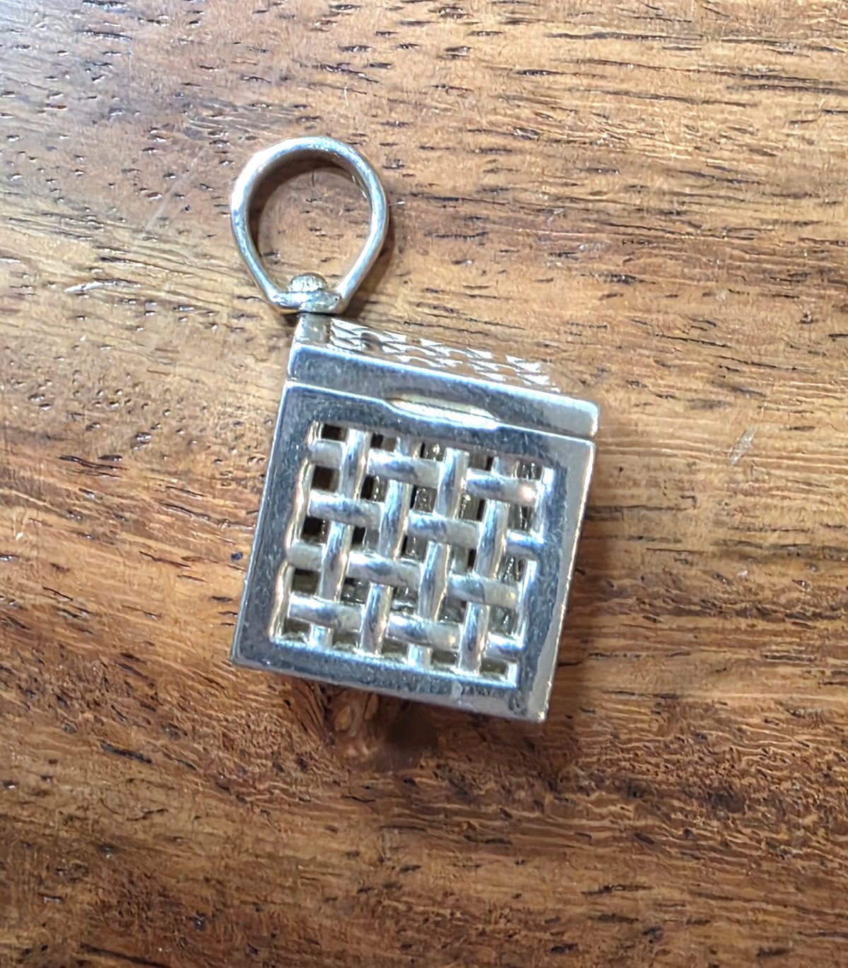 Marla Aaron Sterling Silver "All Screen Box" Fragrance Pendant