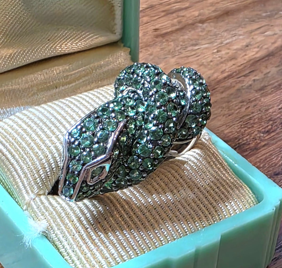 Estate 18k White Gold Tsavorite Garnet Coiled Snake Ring
