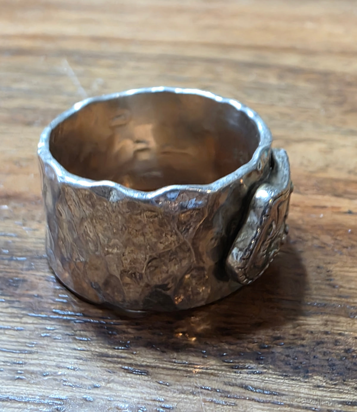 Artisan Hand-Crafted Richard Schmidt Hammered Sterling Electric Guitar Band Ring