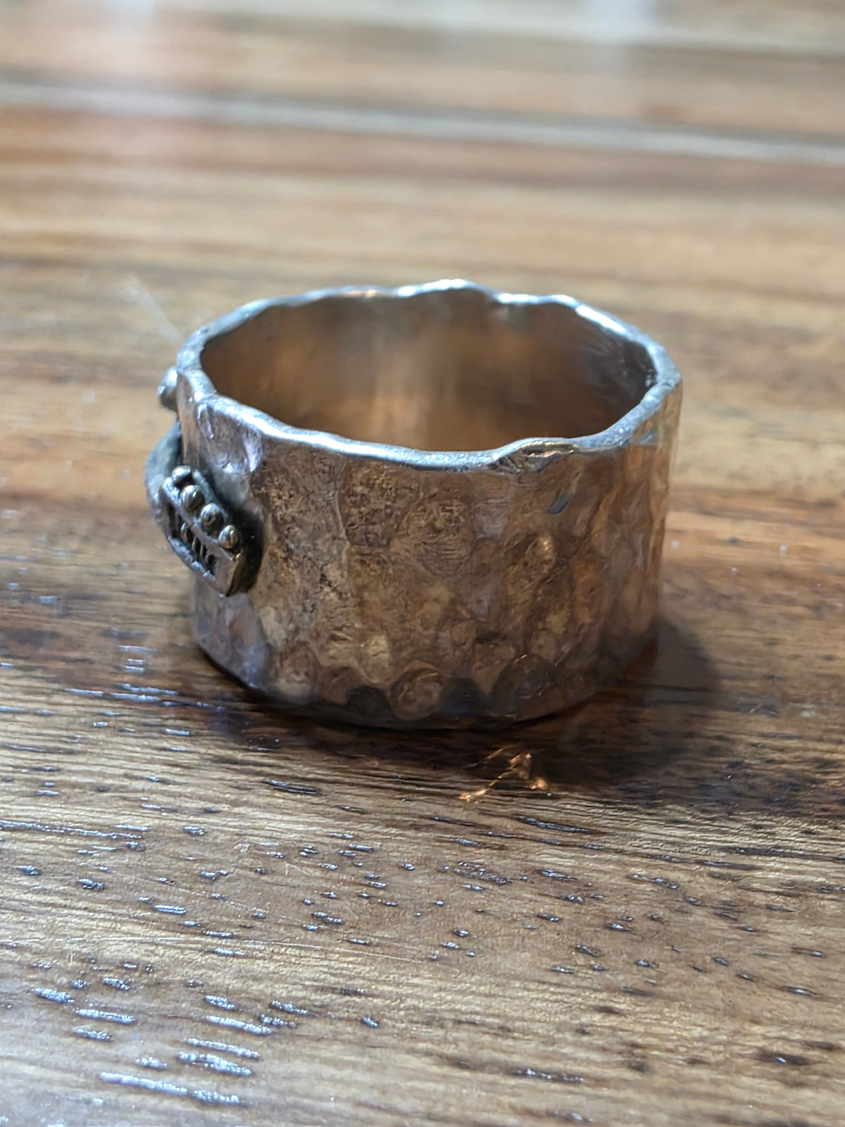 Artisan Hand-Crafted Richard Schmidt Hammered Sterling Electric Guitar Band Ring