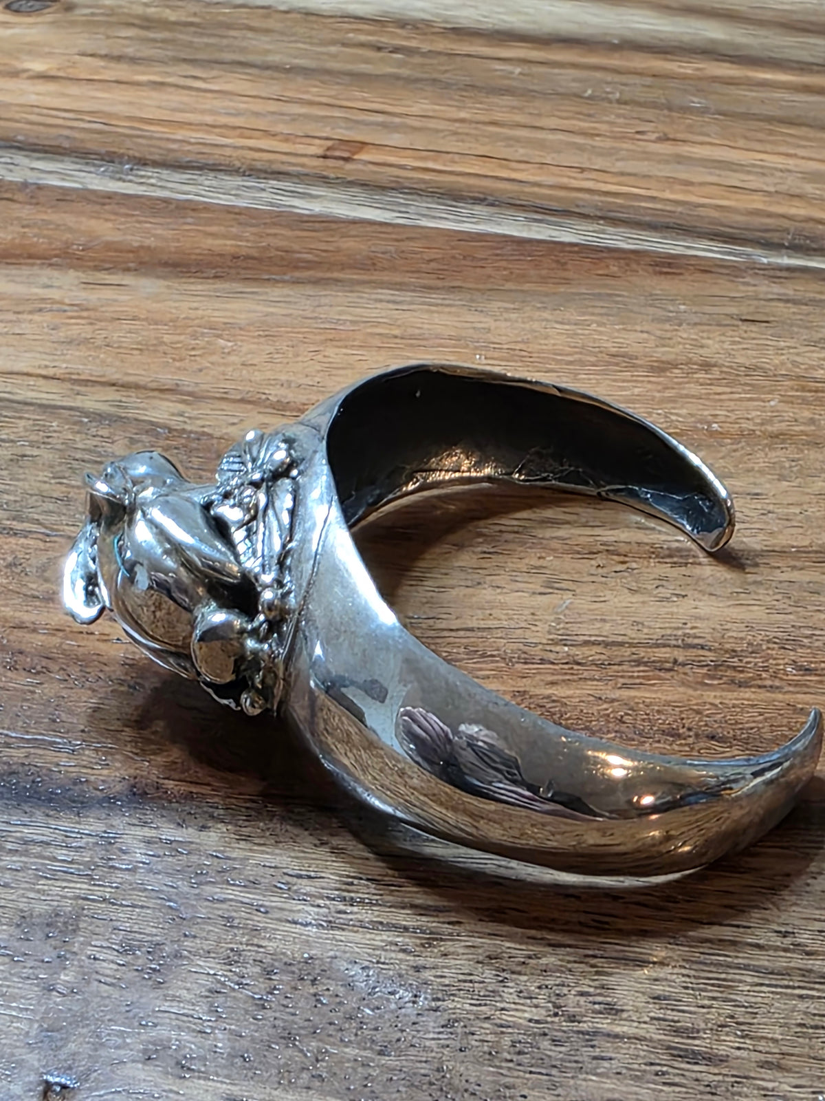 Vintage Mexican Sterling Silver Bunny Rabbit 3D Cuff Bracelet 925 35.9g
