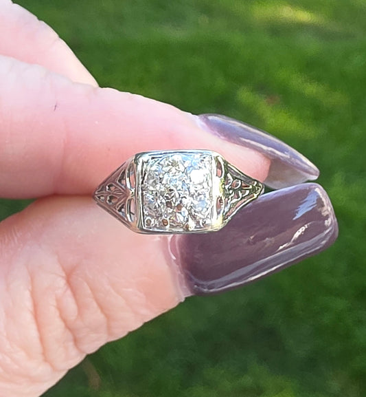 Art Deco 18k White Gold Ornate Filigree Mine Cut Diamond Cluster Ring