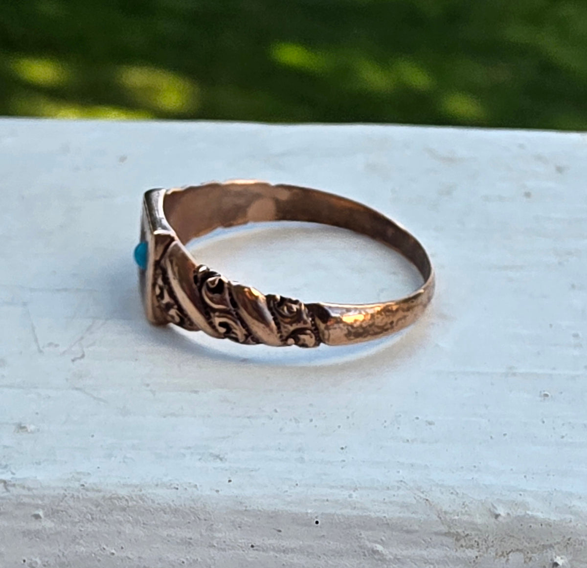 Antique Victorian 10k Rose Gold Embossed Starburst Turquoise Signet Ring