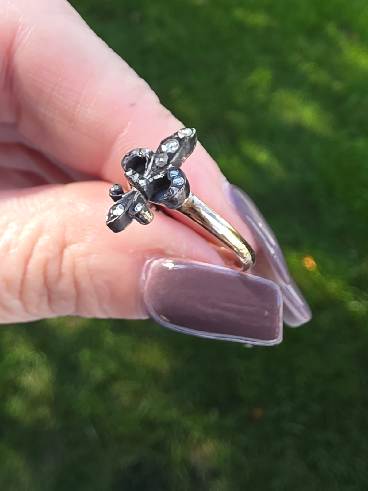 Antique 14K Gold & Silver Fleur-de-Lis Ring with Rose Cut Diamonds, Size 7