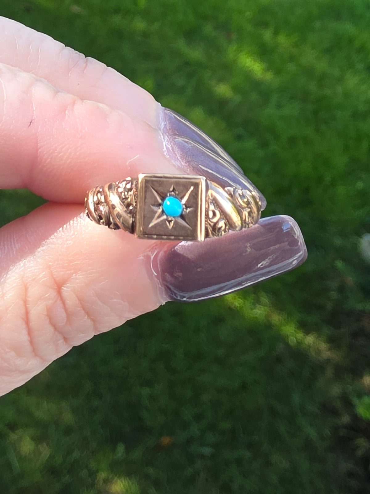 Antique Victorian 10k Rose Gold Embossed Starburst Turquoise Signet Ring