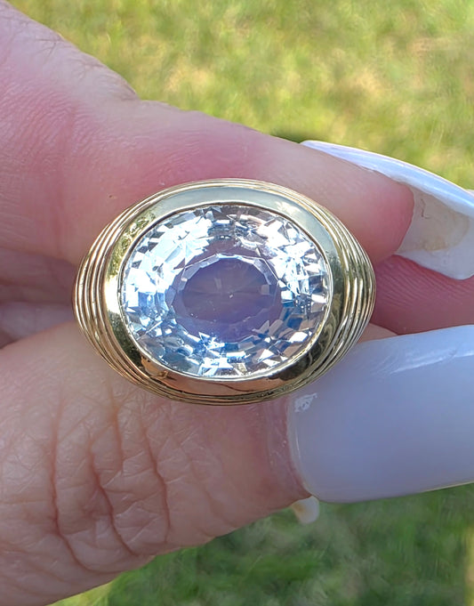 Auroro 14k Yellow Gold Moonstone Ribbed Cocktail Ring 19.2g Heavy Chunky Dome
