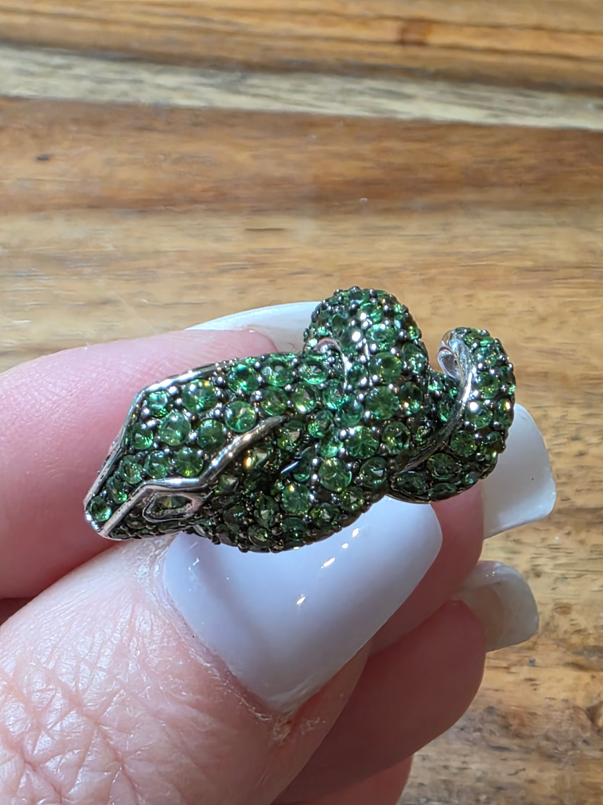Estate 18k White Gold Tsavorite Garnet Coiled Snake Ring
