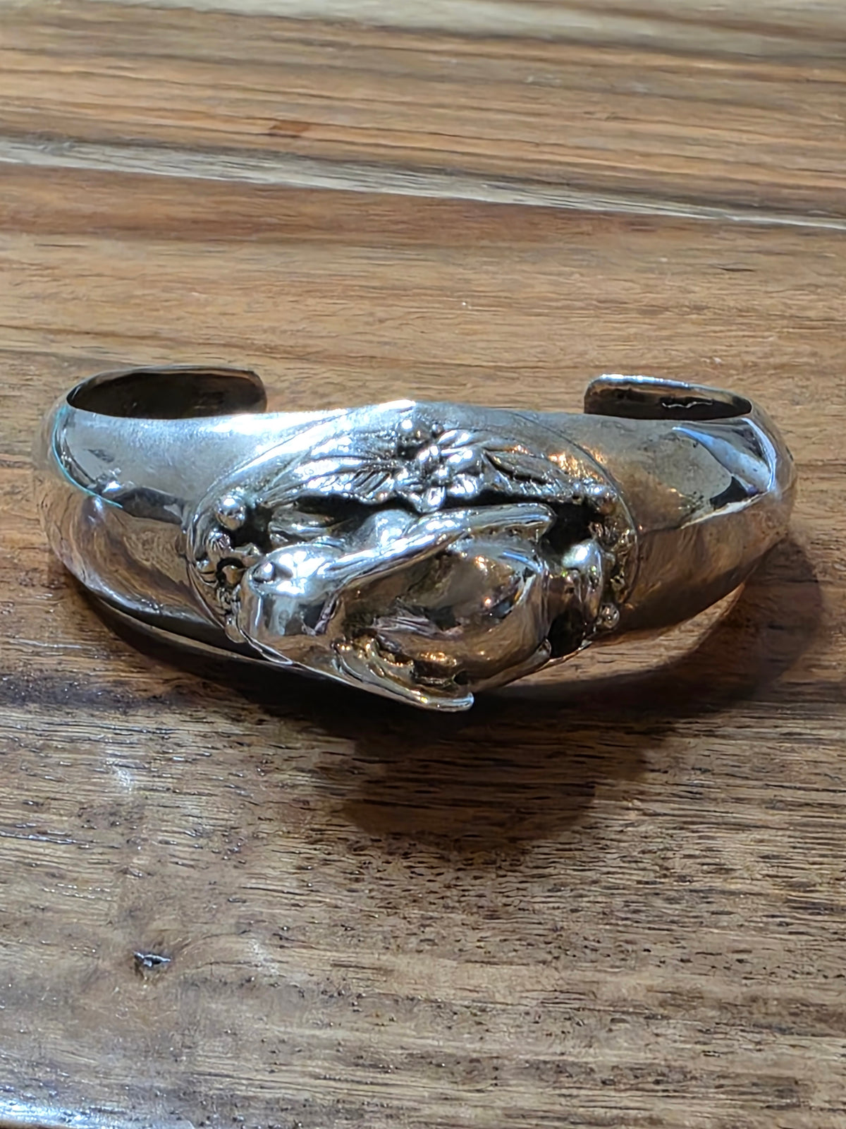 Vintage Mexican Sterling Silver Bunny Rabbit 3D Cuff Bracelet 925 35.9g