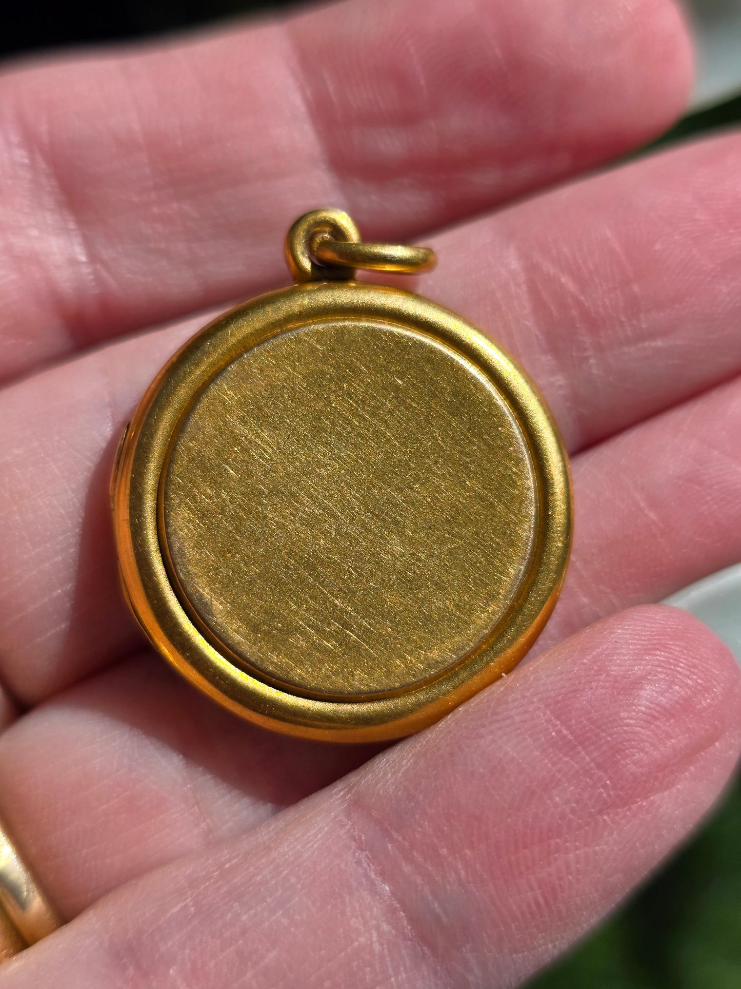 Antique 14k Gold Dog Locket