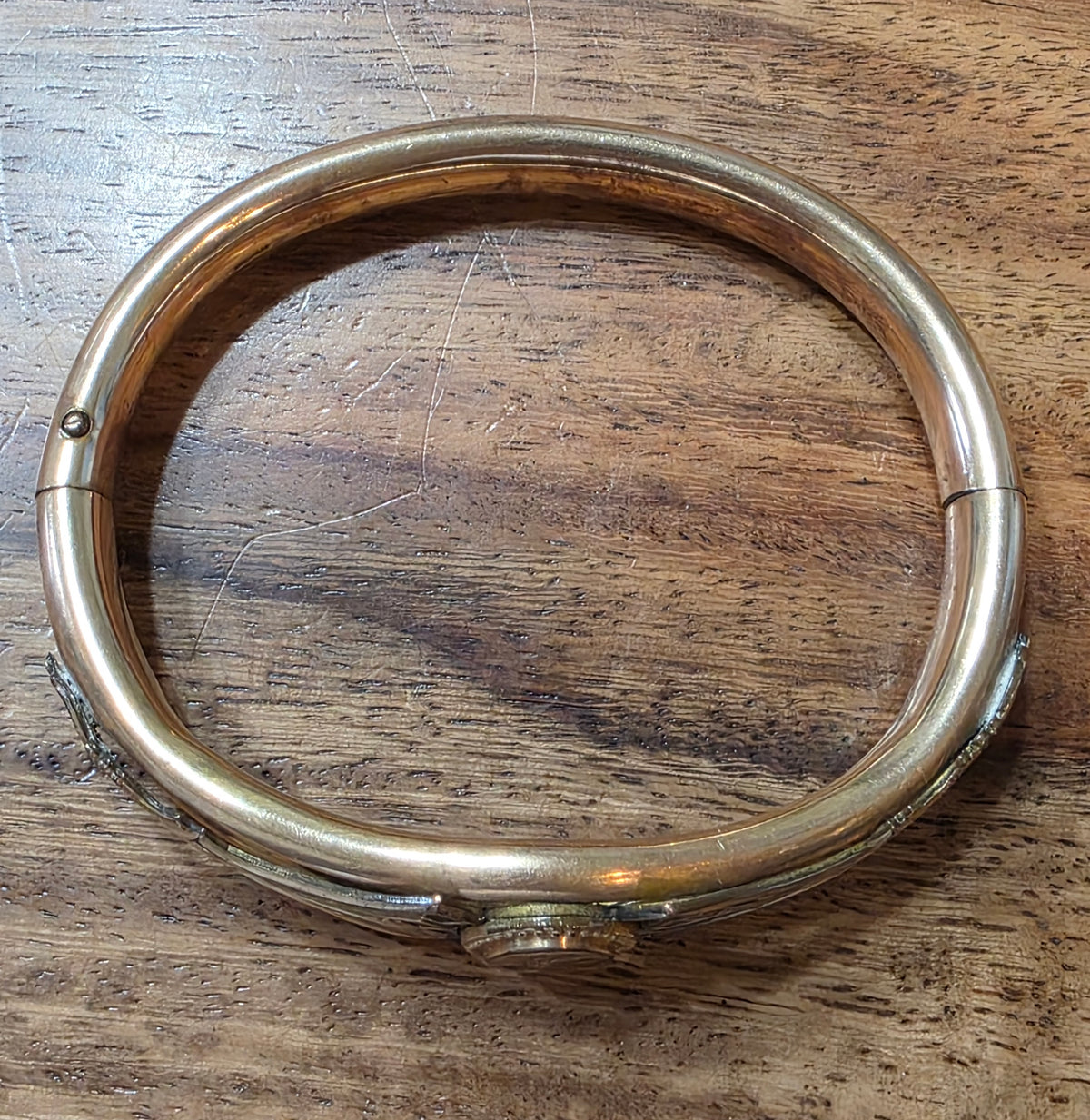 Antique Art Nouveau Gold-Filled Hinged Bangle Bracelet Monogram "E"