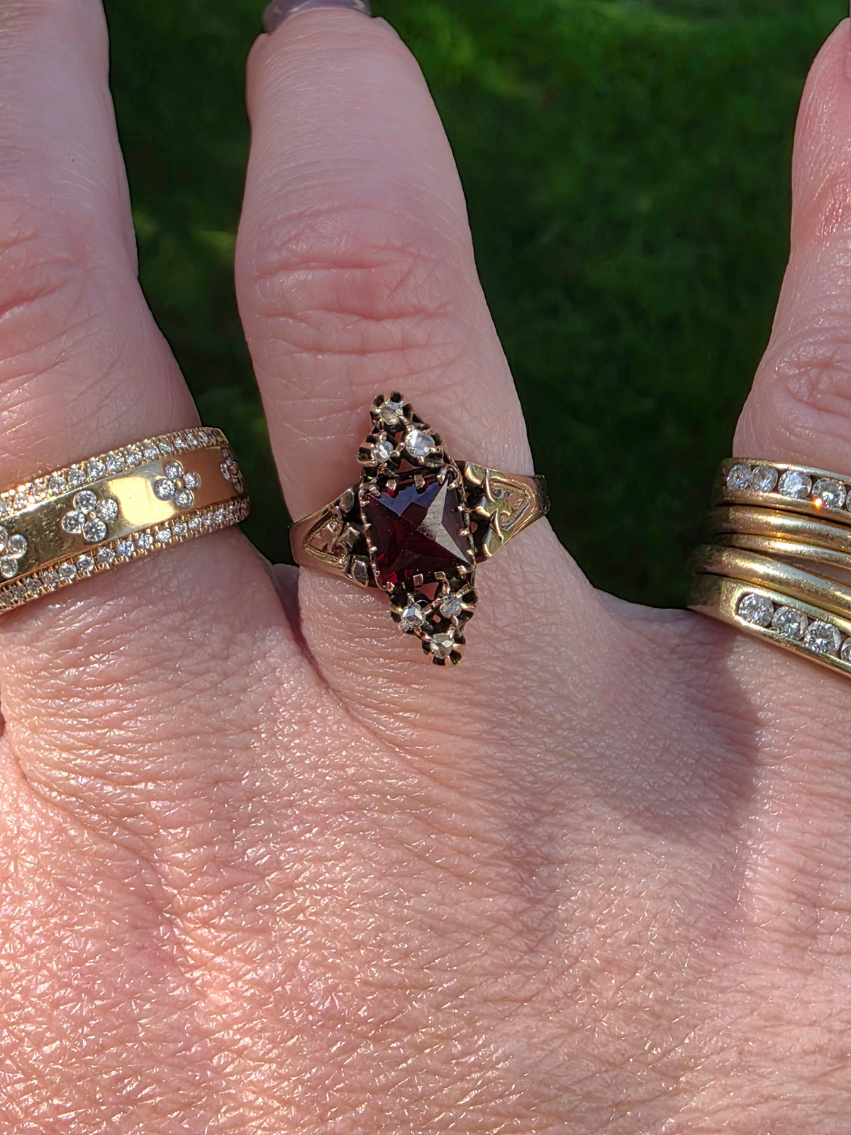 Antique Victorian 8K Gold Bohemian Garnet Rose Cut Diamond Ring, Size 7