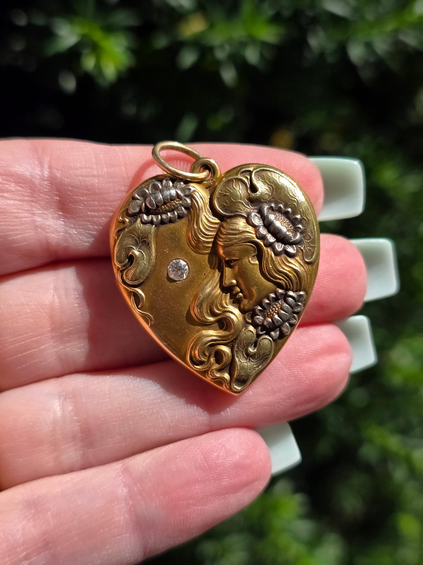 Antique 14k Gold Diamond Lady Heart Locket