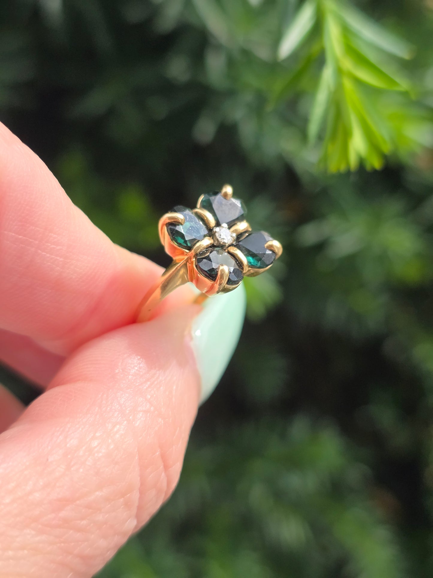 Green Tourmaline and Diamond 4 Leaf Clover Ring