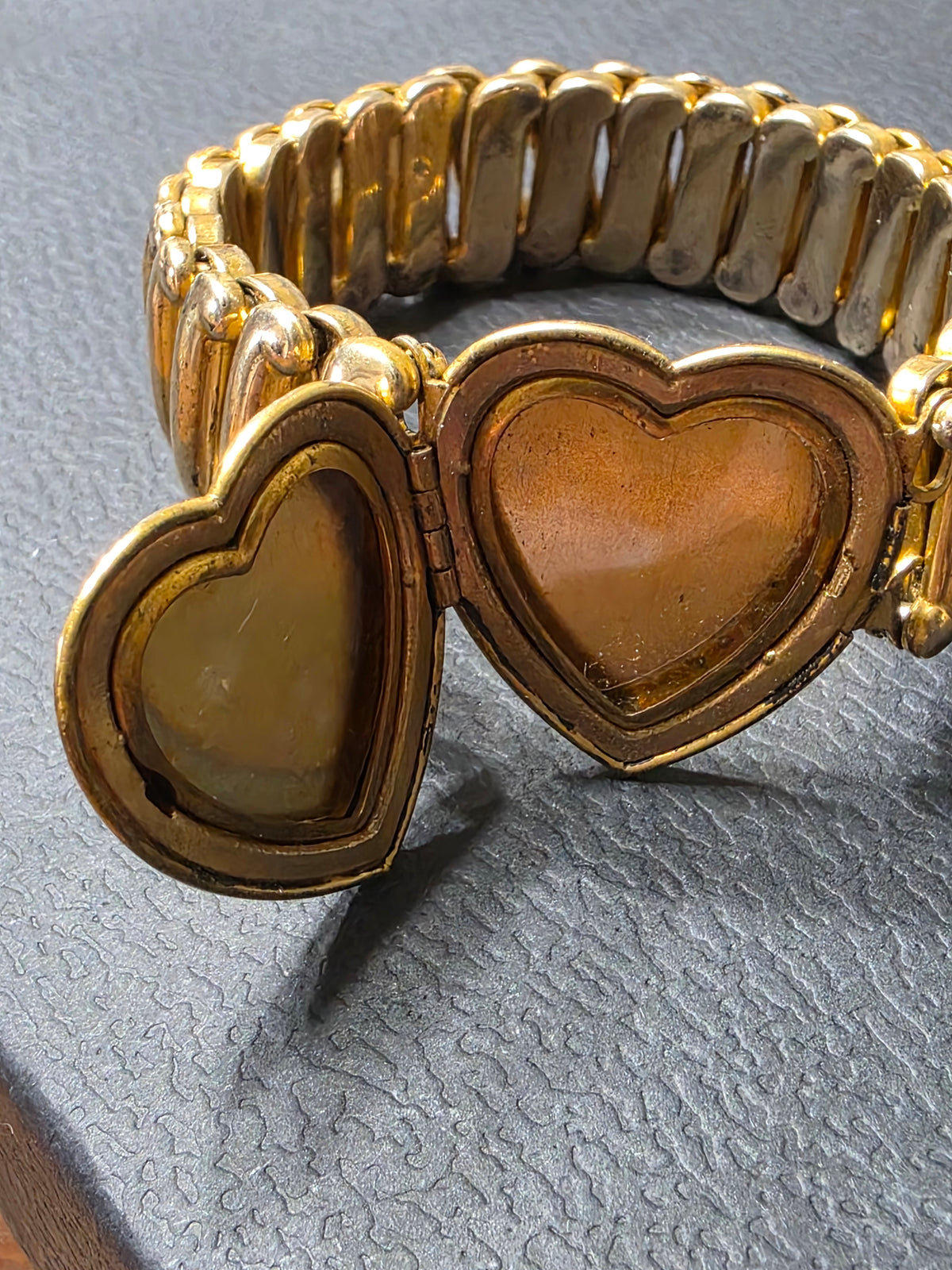 Vintage 1940s Sweetheart Expansion Bracelet With Heart Locket, Monogram "Clara"