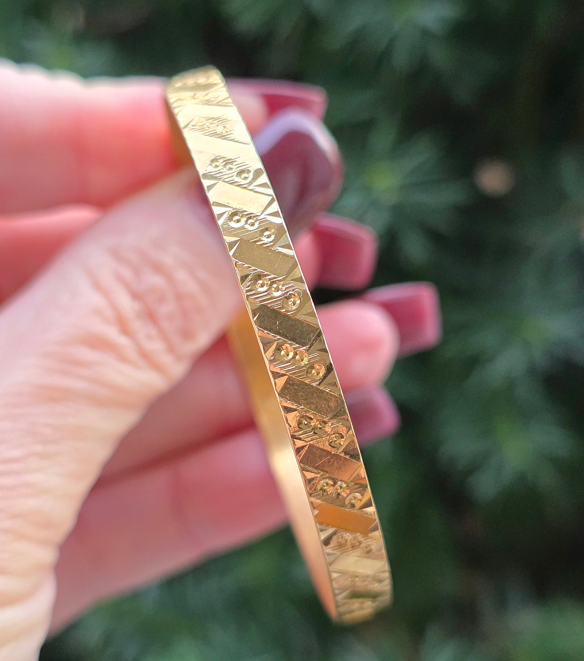 Vintage 14k Gold Patterned Bangle Bracelet - 6mm, 11.4 Grams