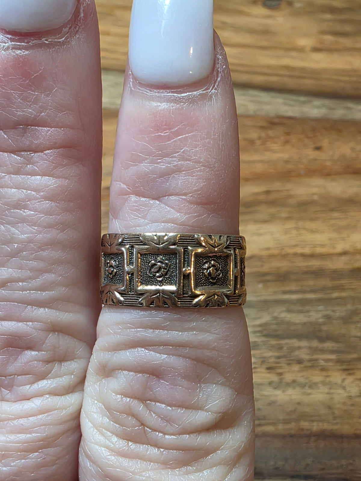 Antique Victorian Gold-Filled Paneled Cigar Band Ring with Rose Botanical Motif
