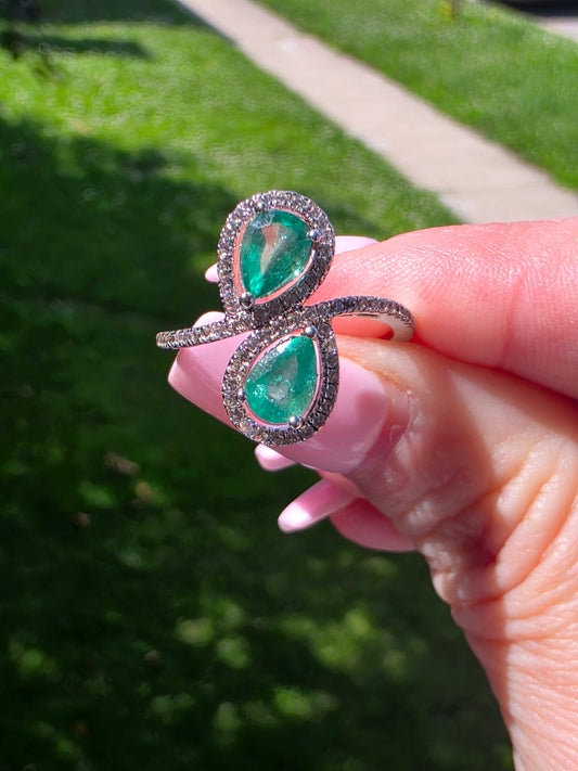Sterling Silver Natural Emerald & Diamond Toi et Moi Ring