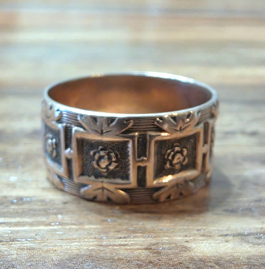 Antique Victorian Gold-Filled Paneled Cigar Band Ring with Rose Botanical Motif