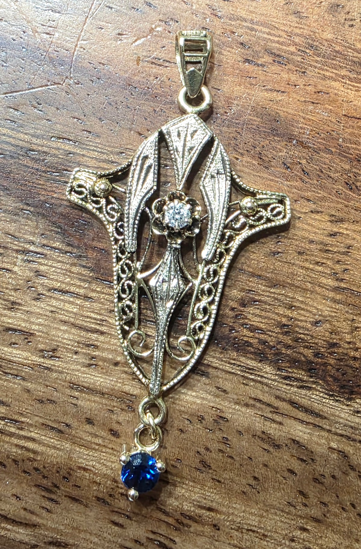 Antique Edwardian 10k Two Tone Gold Filigree Diamond & Sapphire Lavalier Pendant