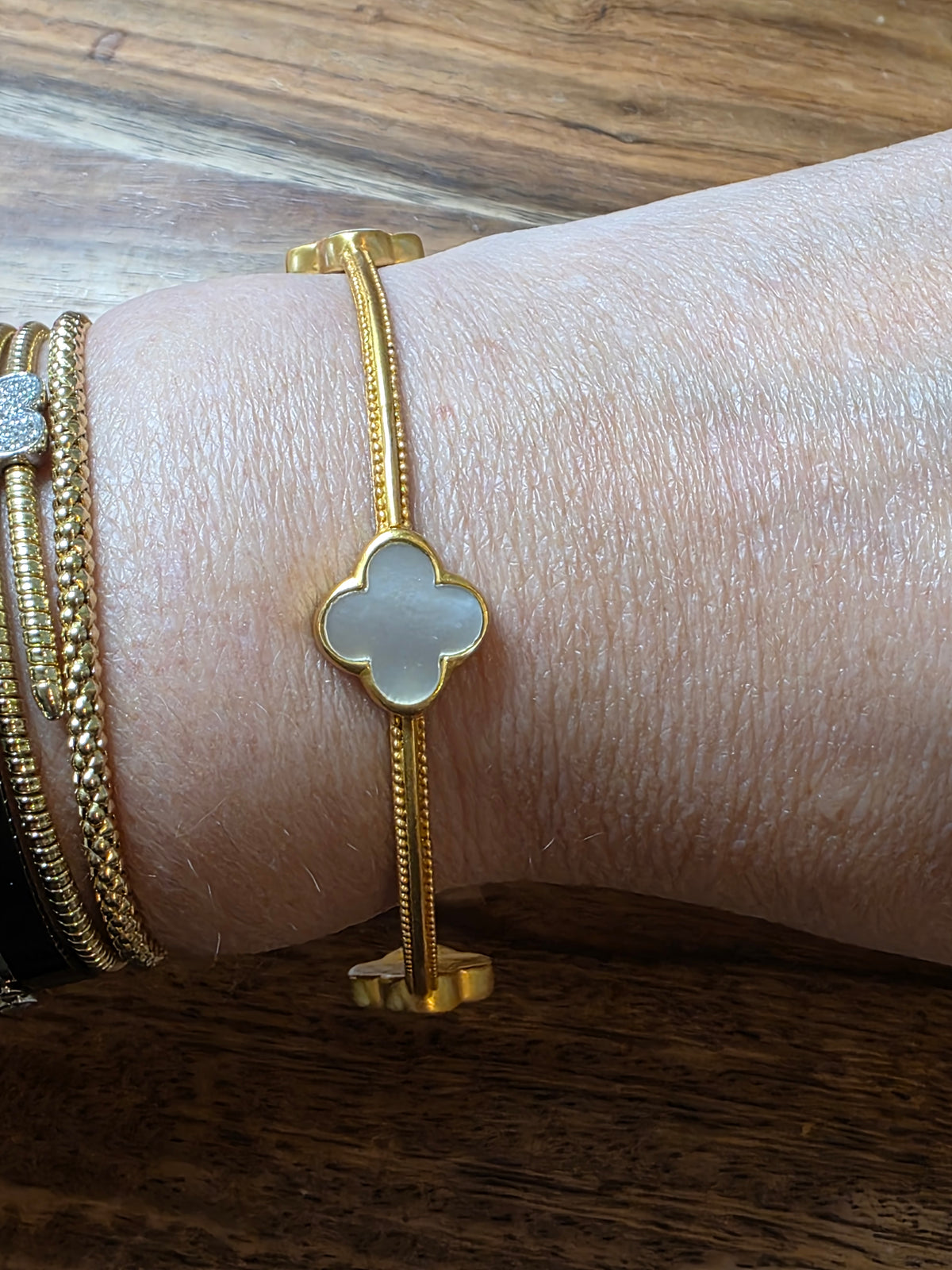 Julie Vos Chloe Bangle Mother of Pearl 24k Gold Plated Clover Bracelet
