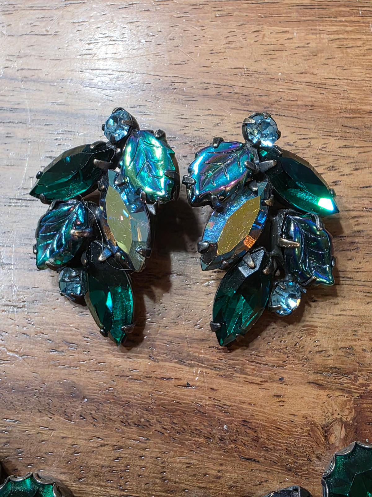 Vintage REGENCY Signed Green Molded Glass Leaf Rhinestone Necklace Bracelet Earring