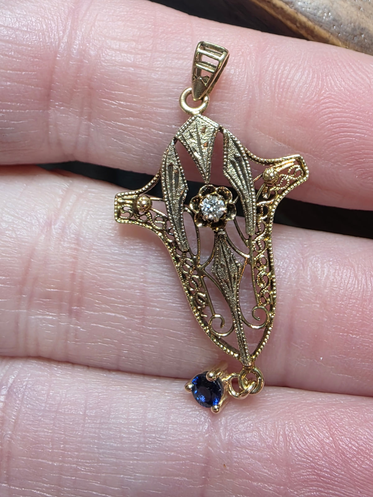 Antique Edwardian 10k Two Tone Gold Filigree Diamond & Sapphire Lavalier Pendant