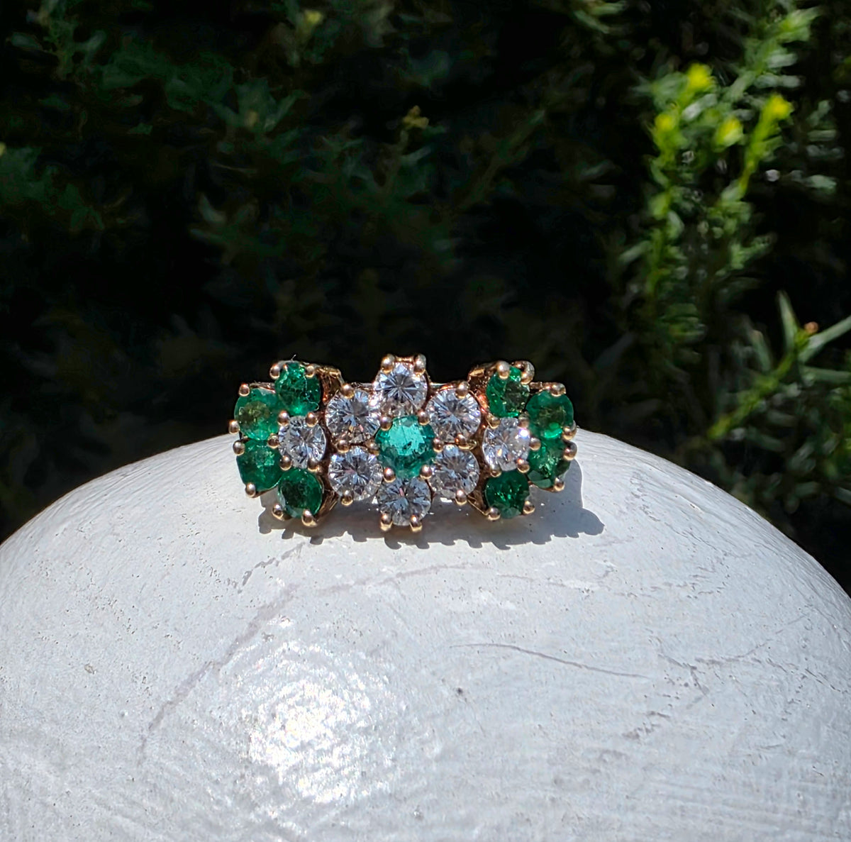 Vintage 14k Yellow And White Gold Emerald & Diamond Flower Ring