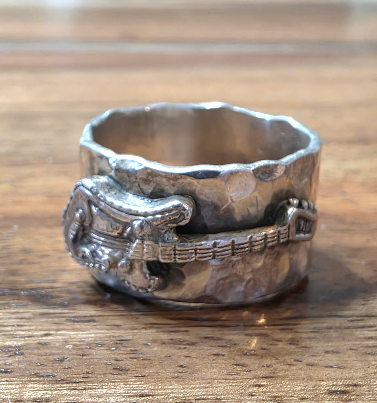 Artisan Hand-Crafted Richard Schmidt Hammered Sterling Electric Guitar Band Ring