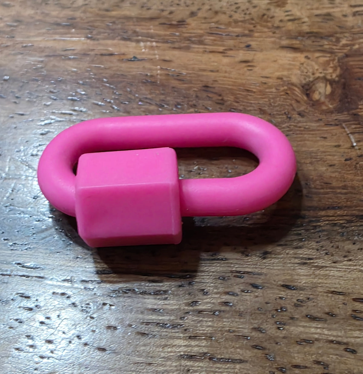 Marla Aaron Flamingo Pink Rubber Chubby Medium Lock